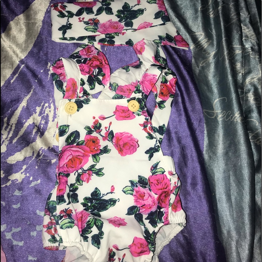 Baby rompers